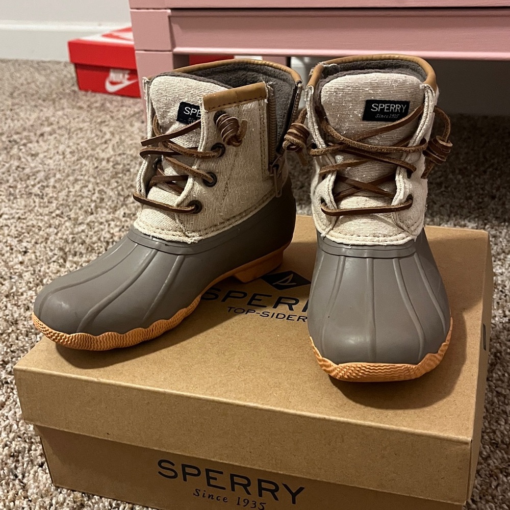 Sperry Kids Boots - Gray and Tan